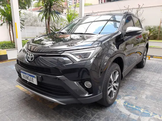 TOYOTA RAV4 2019