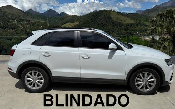 AUDI Q3 2016