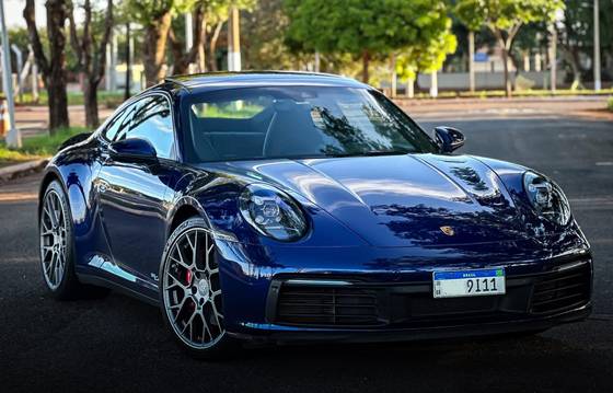 PORSCHE 911 2023