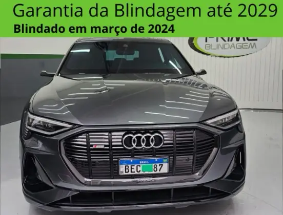 AUDI E-TRON 2022