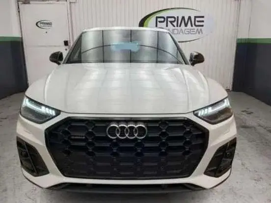 AUDI Q5 2025
