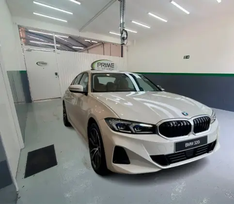 BMW 320i 2025