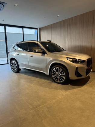 BMW X1 2024