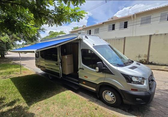 FORD TRANSIT 2023