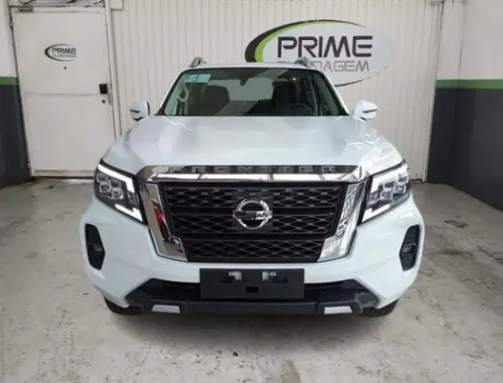 NISSAN FRONTIER 2025