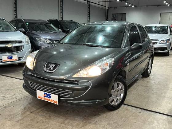 PEUGEOT 207 2013