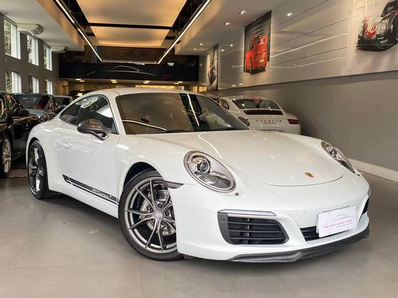 PORSCHE 911 2019