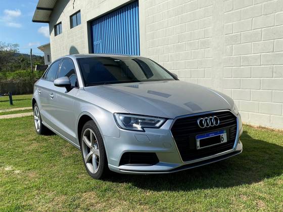 AUDI A3 2017
