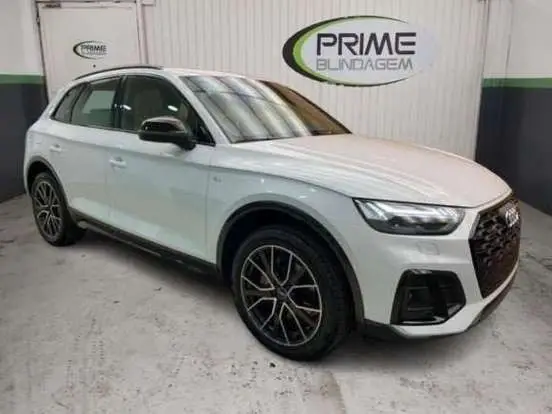 AUDI Q5 2024