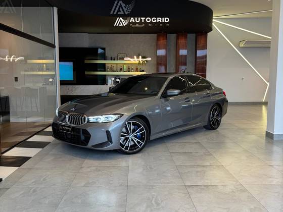 BMW 320i 2023