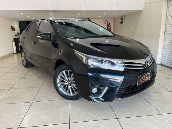 TOYOTA COROLLA 2017