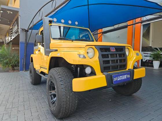 TROLLER T4 2011