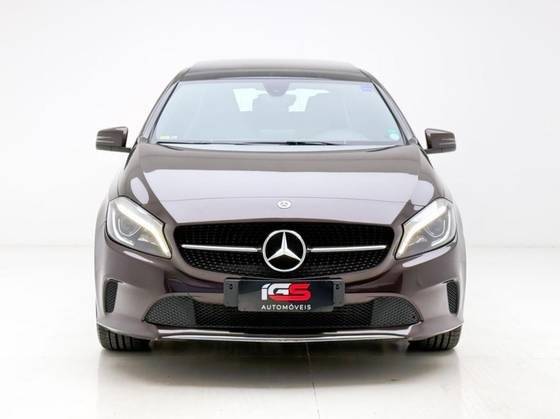 MERCEDES-BENZ A 200 2018