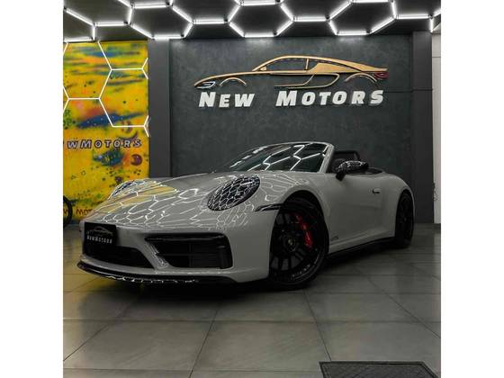 PORSCHE 911 2023