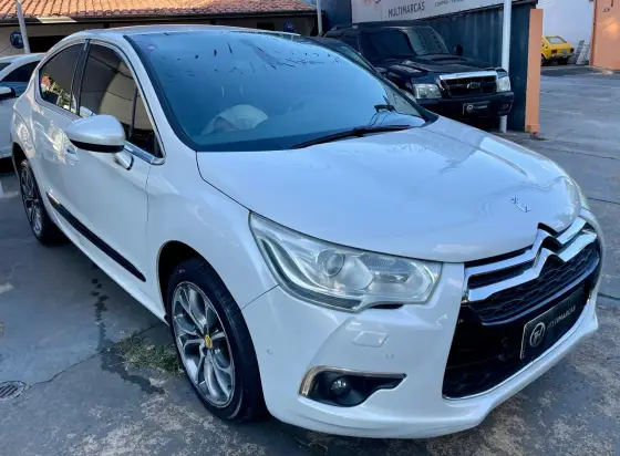 CITROËN DS4 2014
