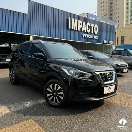NISSAN KICKS 2018