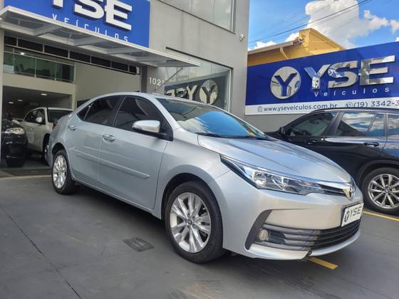 TOYOTA COROLLA 2018