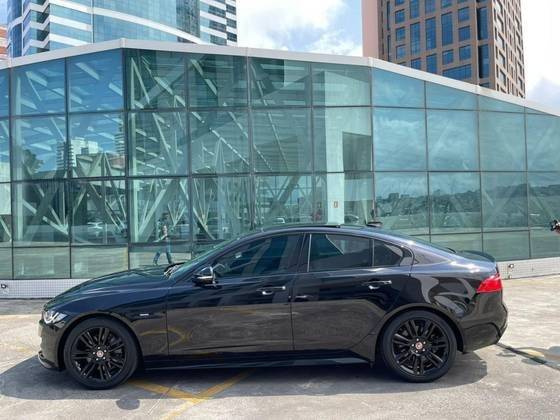 JAGUAR XE 2017