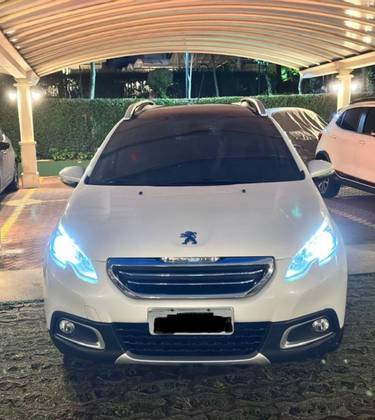 PEUGEOT 2008 2018