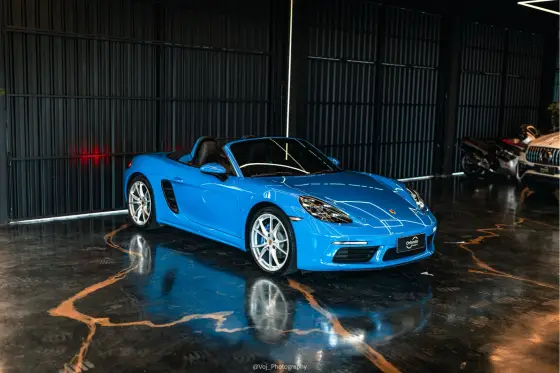 PORSCHE 718 2024