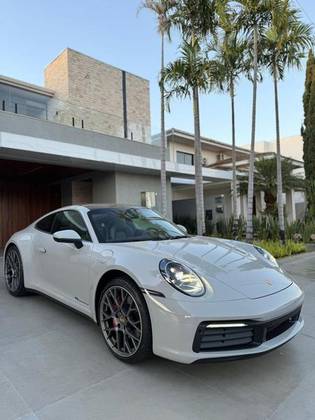 PORSCHE 911 2024