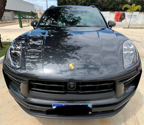 PORSCHE MACAN 2024