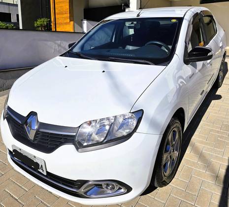 RENAULT LOGAN 2015