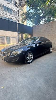 VOLVO S60 2011