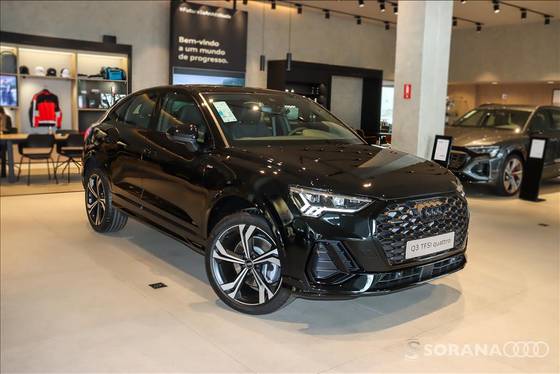 AUDI Q3 2024