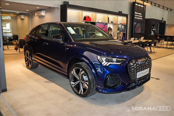 AUDI Q3 2024