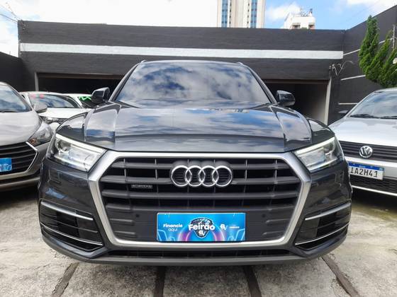 AUDI Q5 2019