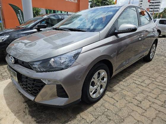 HYUNDAI HB20 2024