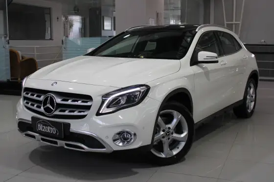 MERCEDES-BENZ GLA 200 2018