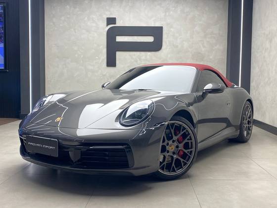 PORSCHE 911 2020