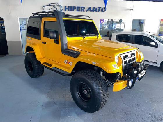 TROLLER T4 2011