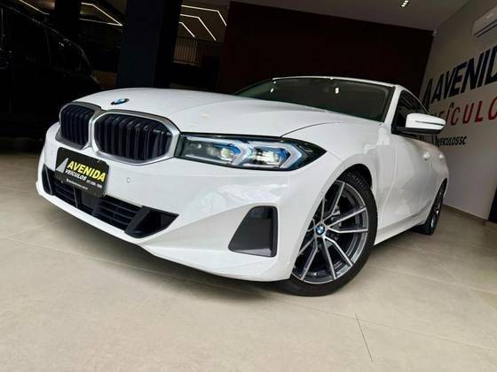 BMW 320i 2023
