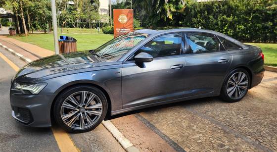 AUDI A6 2020