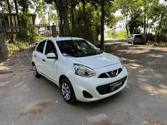 NISSAN MARCH 2017