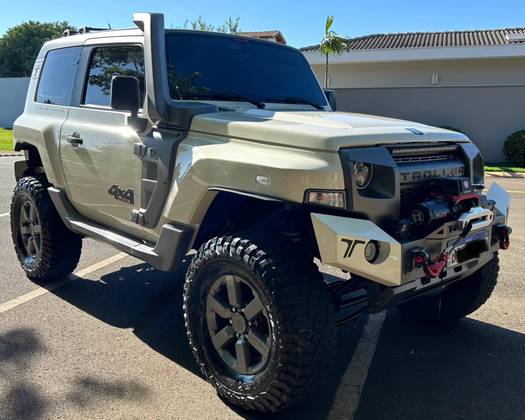 TROLLER T4 2018