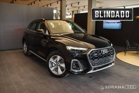 AUDI Q5 2025