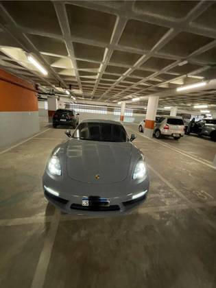PORSCHE 718 2024