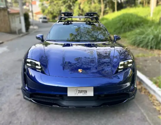 PORSCHE TAYCAN 2022