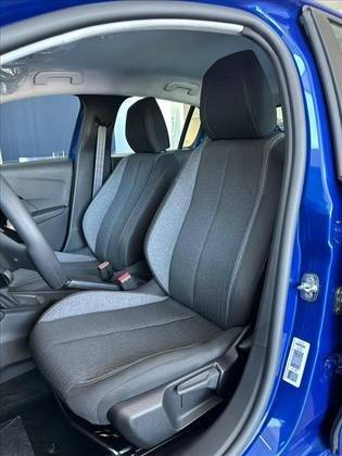 PEUGEOT 208 2025
