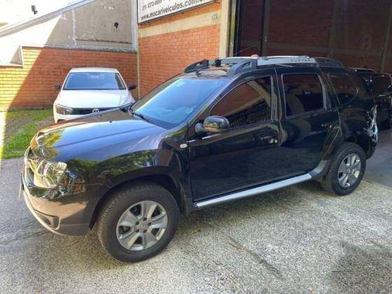RENAULT DUSTER 2018