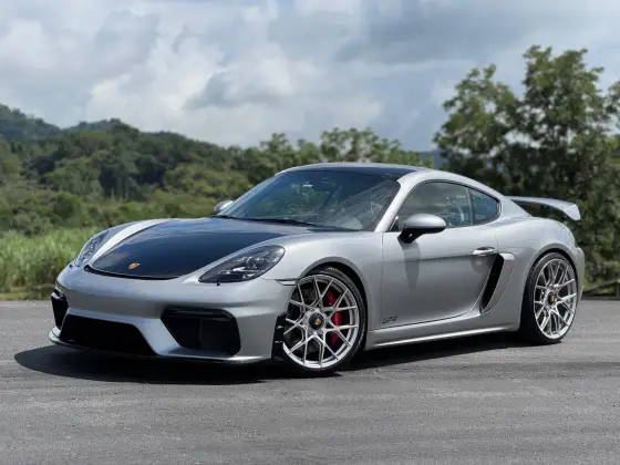 PORSCHE 718 2021