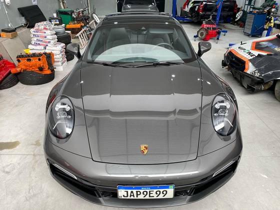 PORSCHE 911 2020