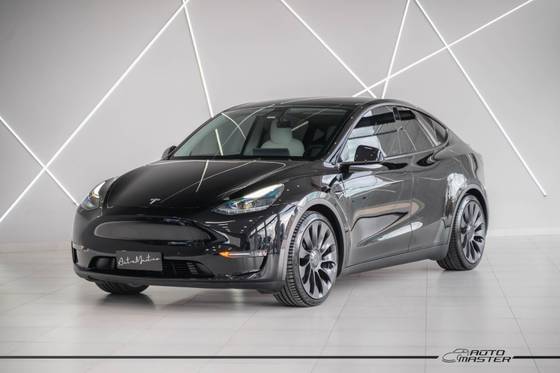 TESLA MODEL Y 2021
