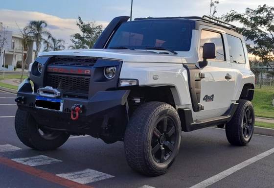 TROLLER T4 2016