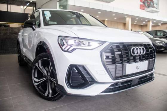 AUDI Q3 2024