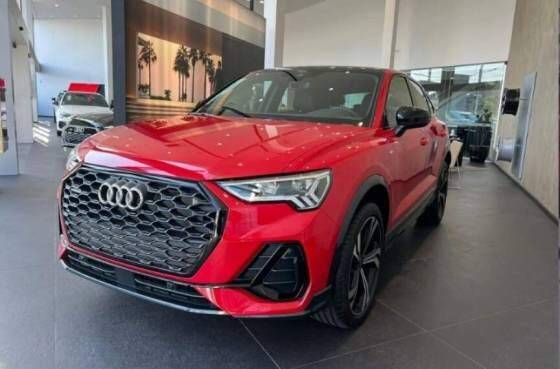 AUDI Q3 2024